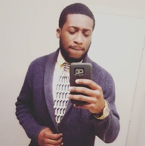 Meet your Posher, Emanuel